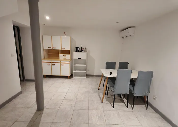 Kastor Διαμέρισμα *